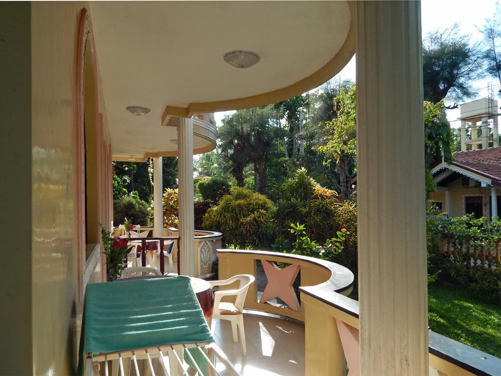 Rico Shadow Guest House & Restaurant Wayikkal Exterior foto